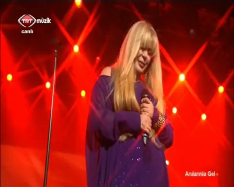 Zerrin Özer - Şimdi Hayallerdesin