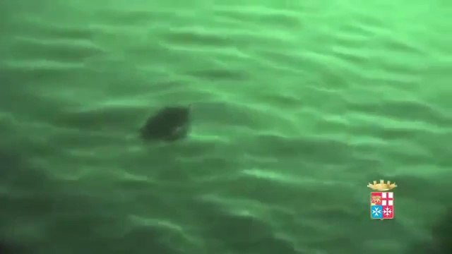 Canale di Sicilia - Marina Militare - Nave Cassiopea impegnata in un soccorso notturno (11.04.13)