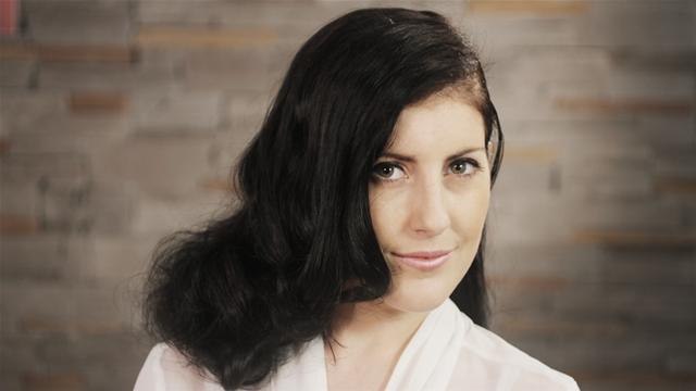 How To Do 1940s Style Katy Perry Hair