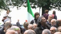 Funerali di Pino Rauti, dagli insulti e fischi a Fini al ricordo del popolo della destra