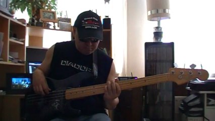 Jamming with BB King & Clapton bass cover Bob Roha