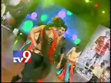 Dance on Mahesh Babu songs at Prema Katha Chitram audio launch