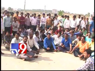 5 yr old kid dies under school bus