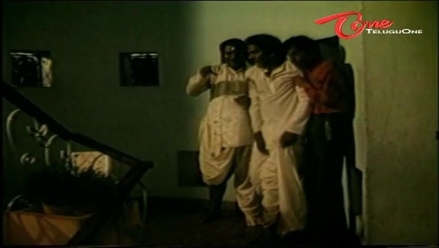 Comedy Scene - Rallapalli Scares Rajendra Prasad