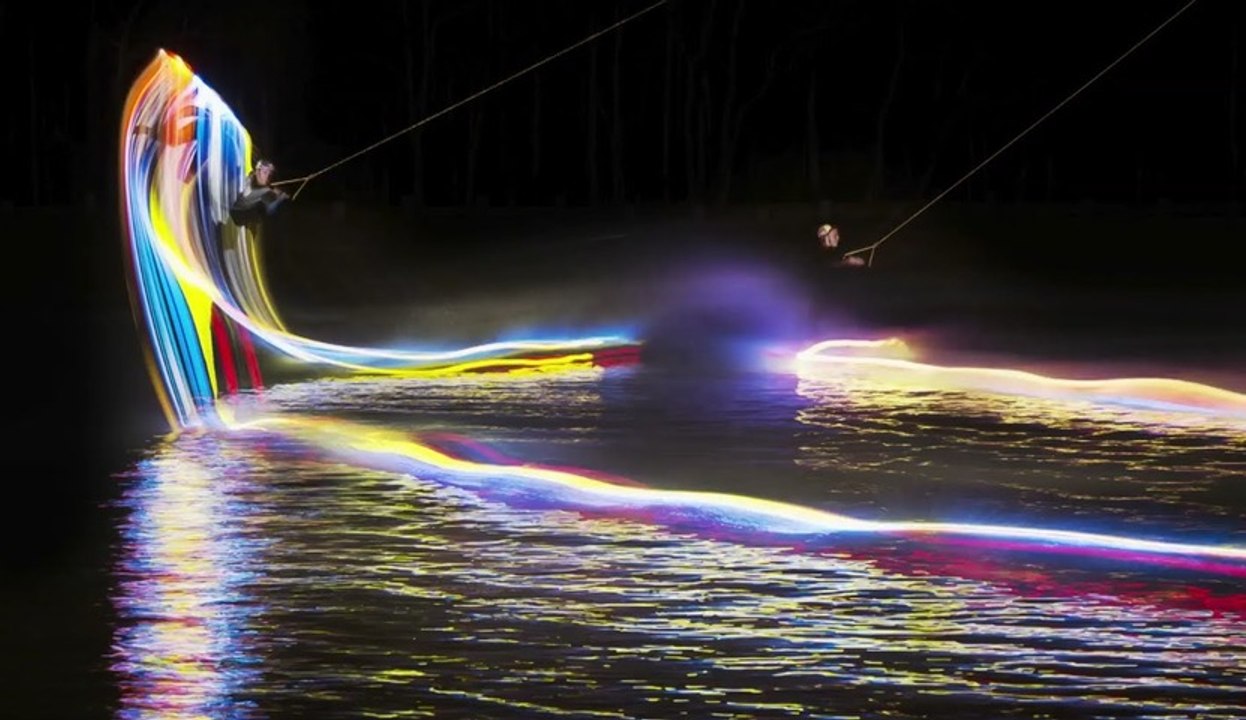 Light Wakeboarding - Red Bull Illume 2013