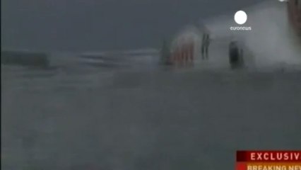 Aereo finisce in mare a Bali. Nessuna vittima