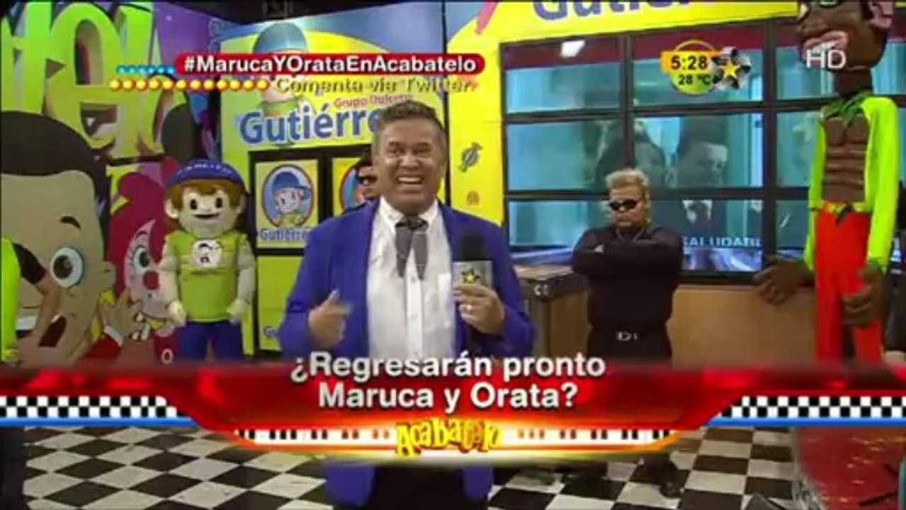 ¡Todas adentro!