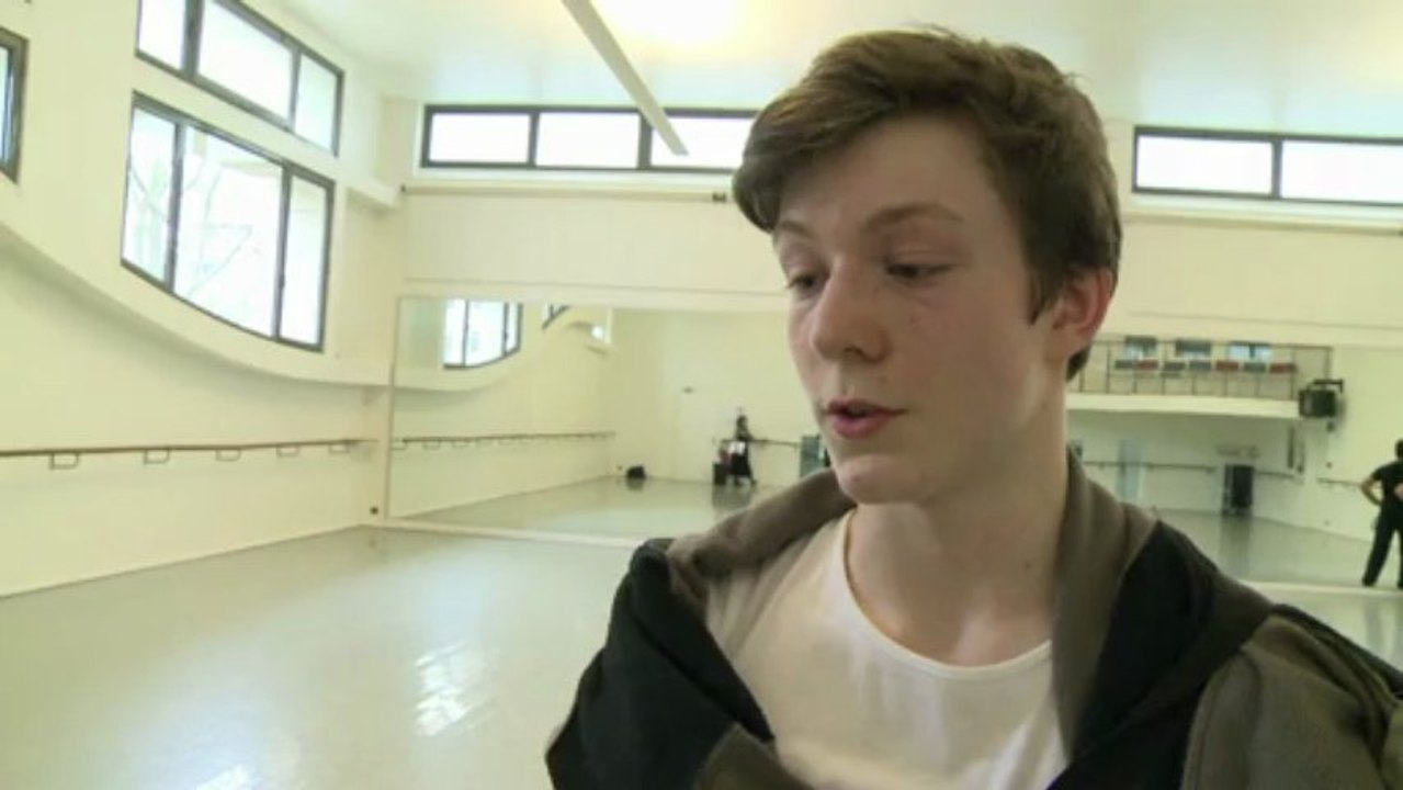 The ballet hopefuls of the Paris Opéra dance school