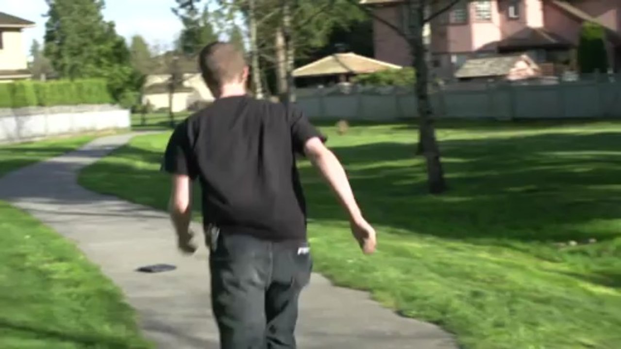 Pelican 1065cc iPad Tablet Case Unboxing & Torture Test