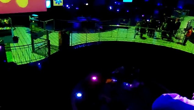 Futuroscope - Danse avec les robots by Martin Solveig