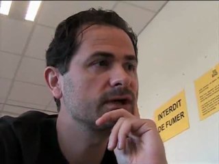 Championnats de France de natation. Fabrice Pellerin évoque sa passion pour la guitare 02