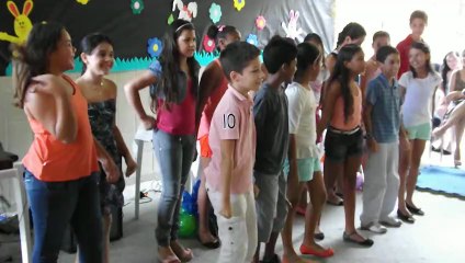 Apresentação De Pascoa Colégio Nelzana;