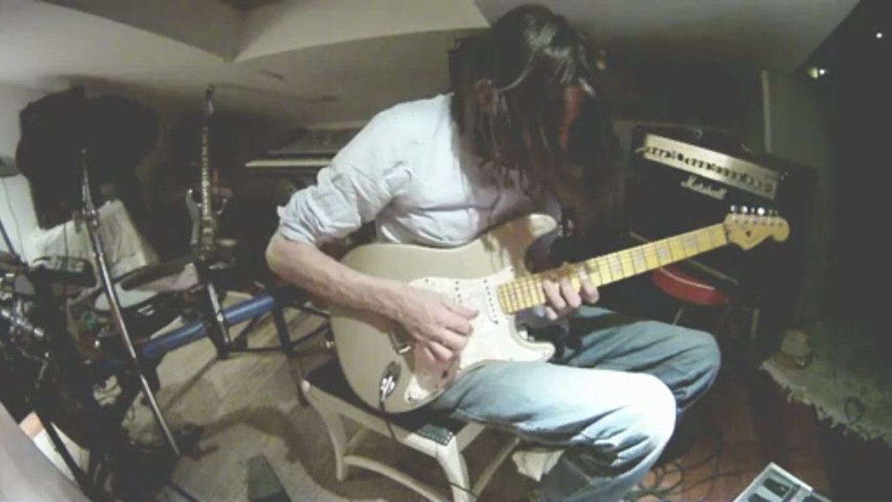 rick 1 solo fender rock  decouverte de la guitare