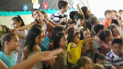 Apresentação Pascoa Colegio Nelzana Parte II;