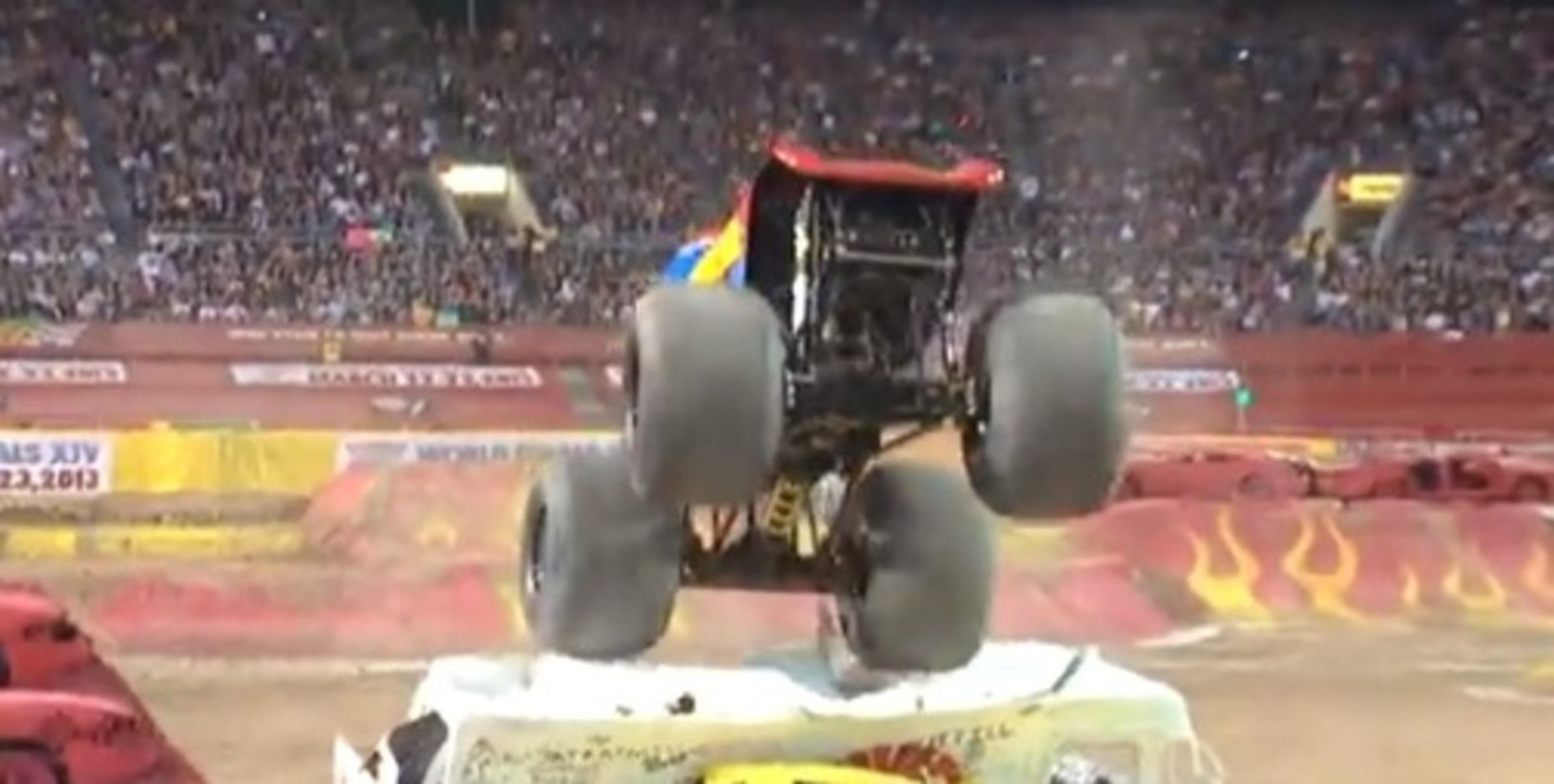Monster Jam World Finals 13 - Freestyle 2012 - Vidéo Dailymotion