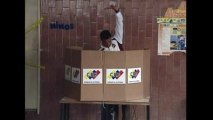 Opposition's Capriles votes in Venezuelan presidential election