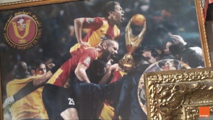 المكشخين في القهوة ملمومين و على البطولة ناوين EST-ASM: