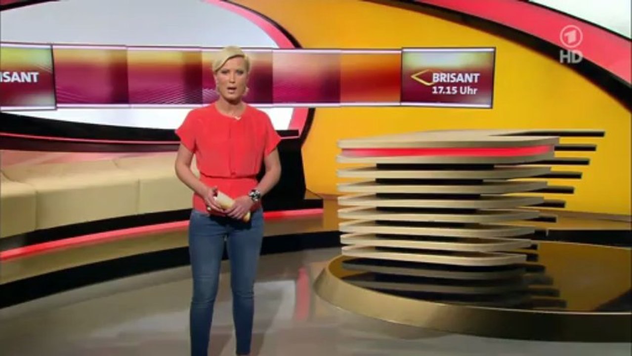 Kamilla Senjo  13.04.2013