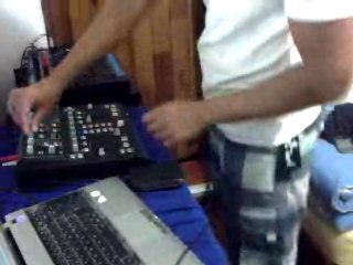 Controladora Behringher BCD3000 novas configuraçoes no TRAKTOR PRO 2