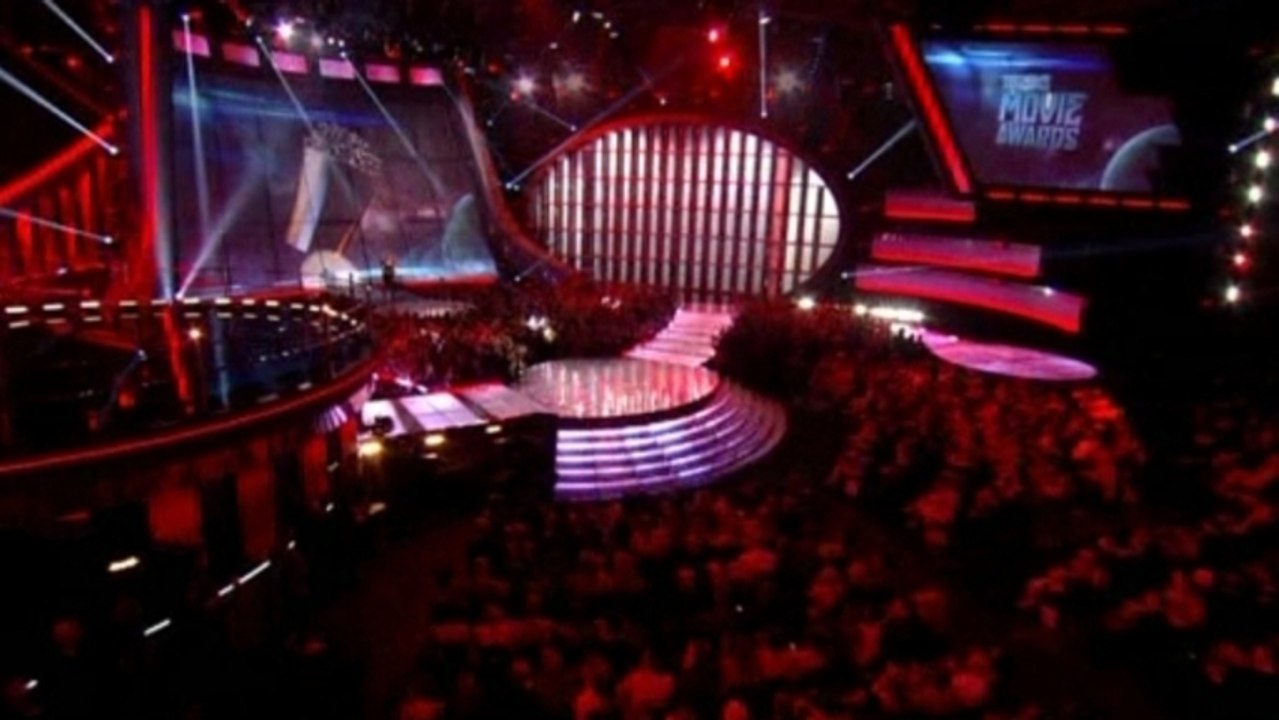 MTV Movie Awards show shines on "Playbook" and "Avengers"