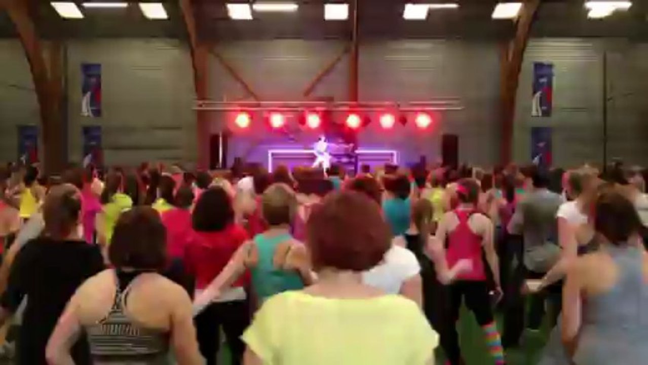 ZUMBA DAY FITNESS  avec SANDRA ZUMBA  .TONIGHT FRANCE PARTENAIRE