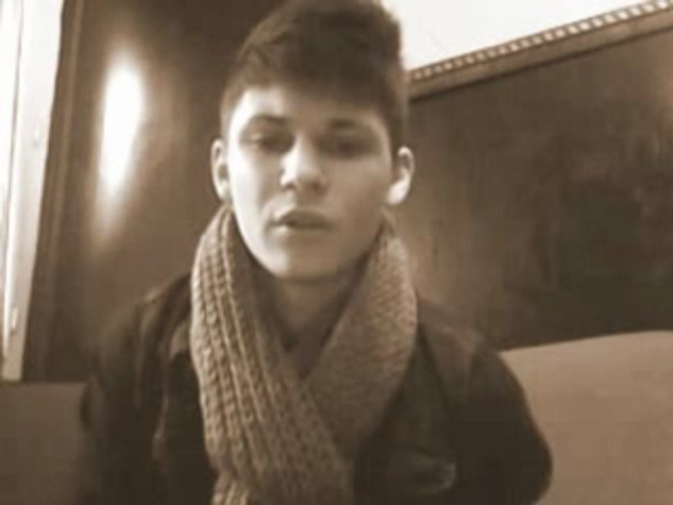 Justin Bieber Mistletoe ( Lucas ) - YouTube