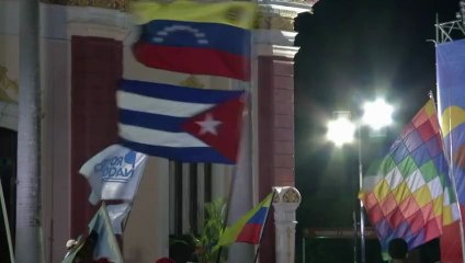 Chavez heir Maduro wins Venezuela's presidency