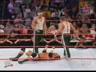 Spirit Squad vs triple H and help HBk