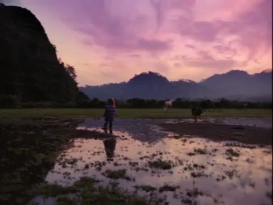 Post Tenebras Lux opening scene