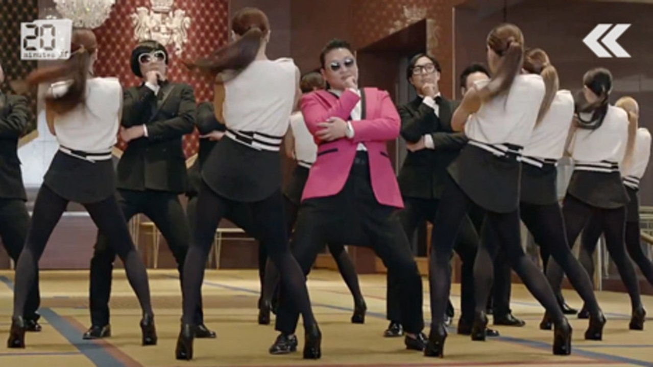 PSY est de retour.