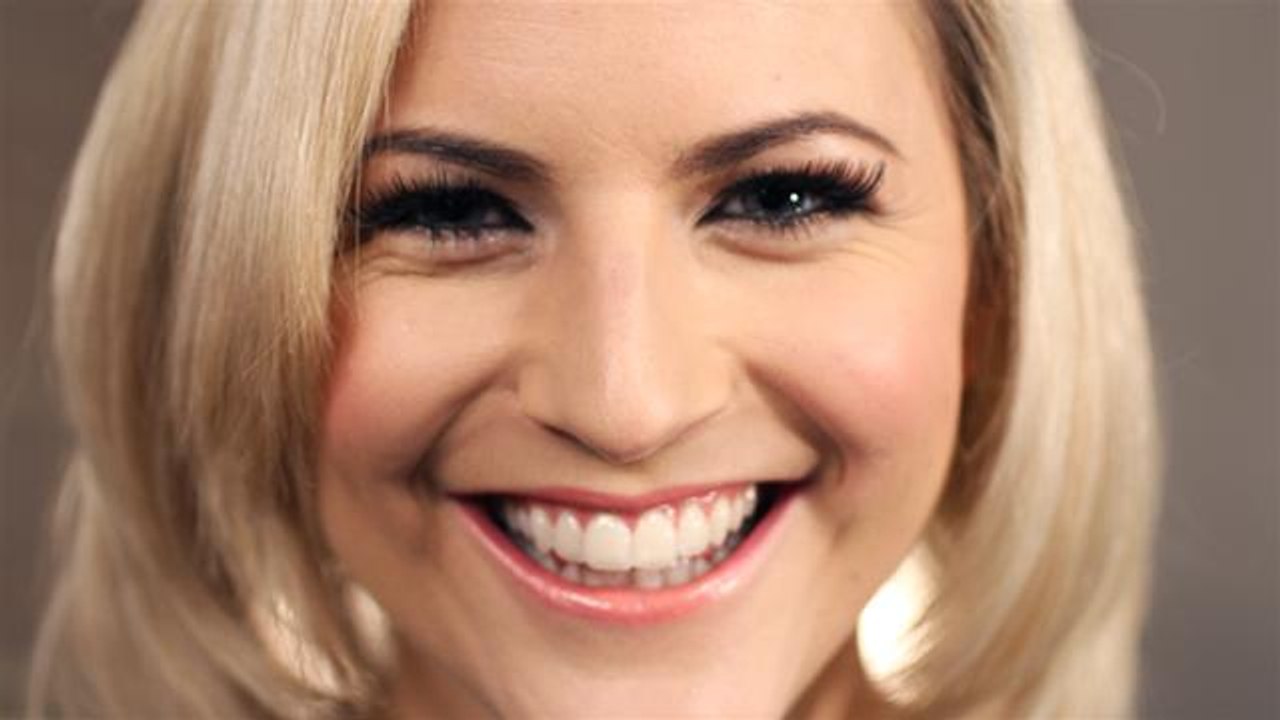 Step By Step Guide To Sam Faiers TOWIE Makeup