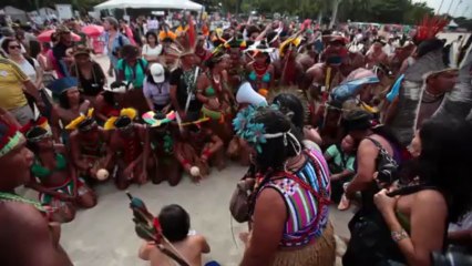 NO COMMENT - Sommet des Peuples Rio+20 / Der Gipfel der Völker