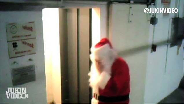 Drunk Santa Smashes Face