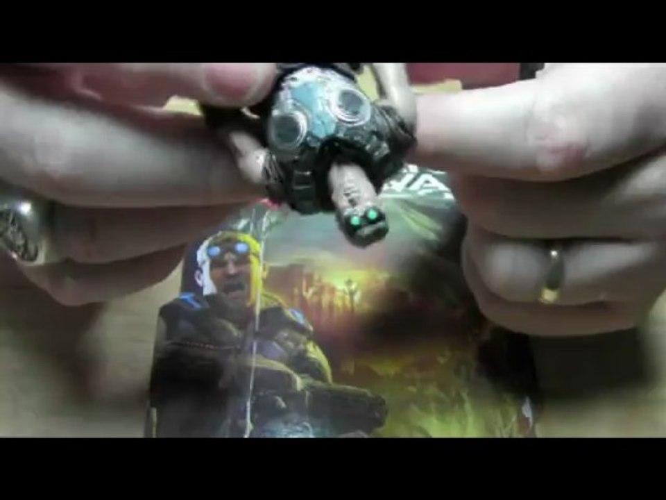 Gears of War Baird 3.75 figure review.avi