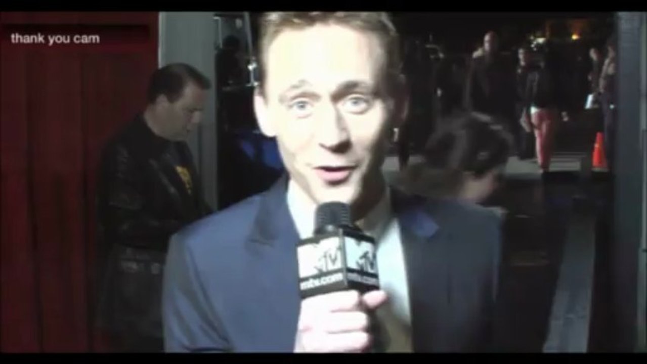tom hiddleston_bkstgema