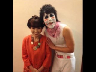 ゴールデンボンバー「徹子の部屋」 初出演 金爆 樽美酒研二 黒柳徹子との2ショットも披露