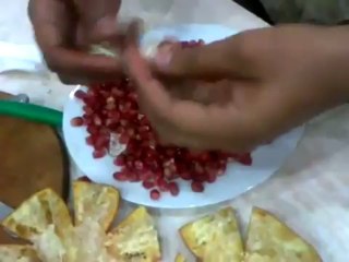 Fastest way to peel a Pomegranate