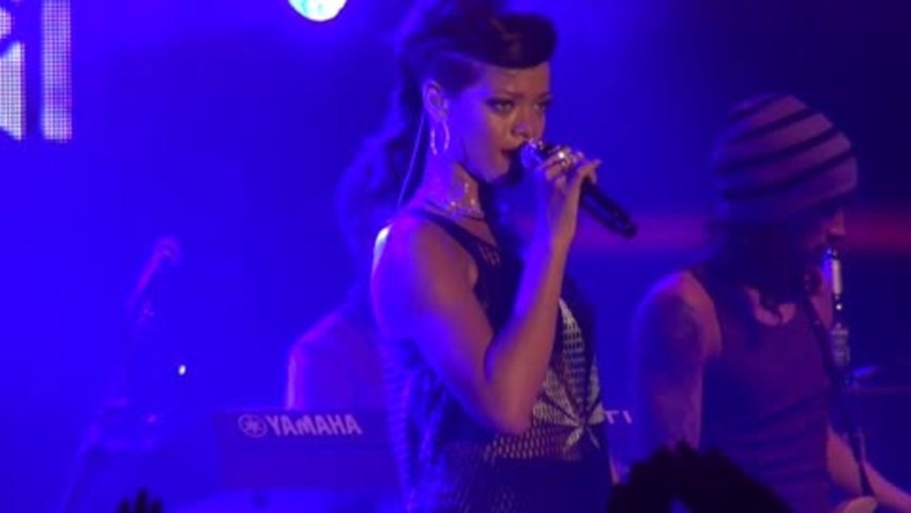 Rihanna Cancels Another Concert Due to Illness