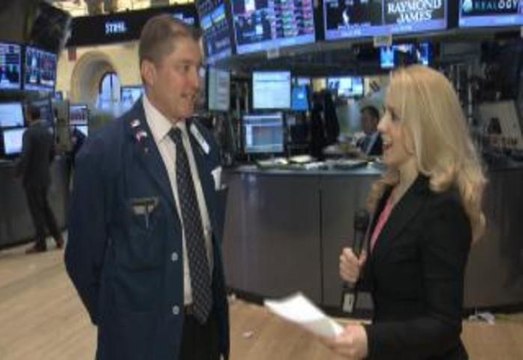 Gold vs. Fiat Currency: What's The Value Of Money?