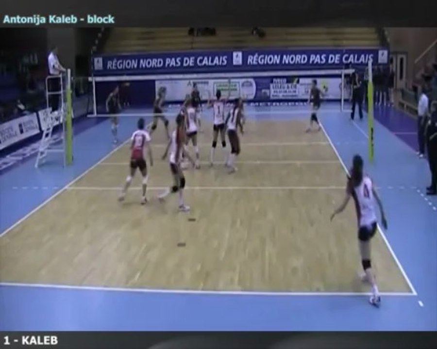 Kaleb Antonija middle blocker