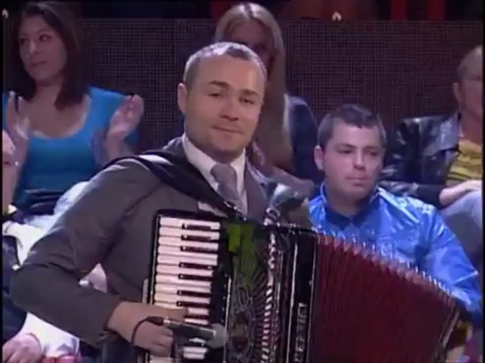 Misel Gvozdenovic - Verujem u ljubav - (Live) - Narod Pita - (TV Pink 2013)