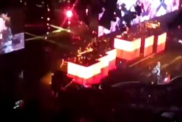 Beyoncé - Why don't you love me? @ Belgrade, Serbia 15.04.2013