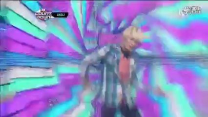 SHINee - Dream Girl Special Stage + Seo Taiji