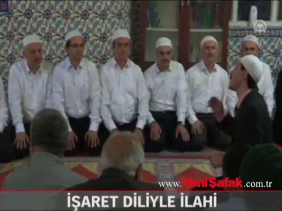 İşaret diliyle ilahi