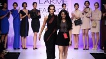 Amy Jackson Walks The Ramp   Lakme Fashion Week - Winter Festive 2012