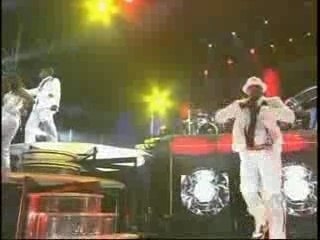 Usher Caught up live puerto rico