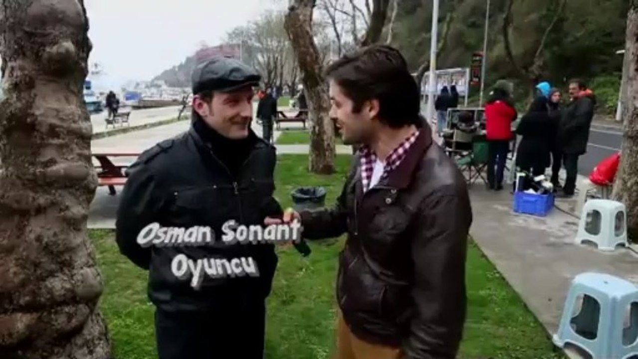 Fazla Mesai Leyla ile Mecnun Setinde