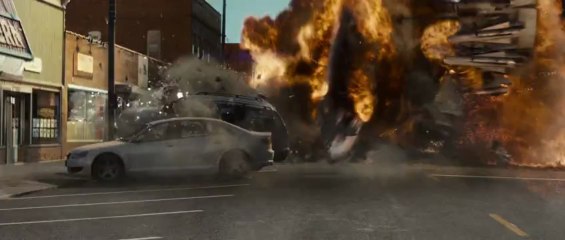 MAN OF STEEL (ΑΝΘΡΩΠΟΣ ΑΠΟ ΑΤΣΑΛΙ) - TRAILER #3 (GREEK SUBS)