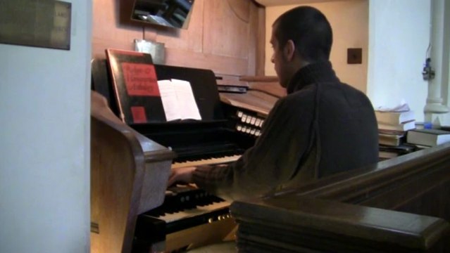 When my love to Christ grows weak - Chris Lawton at St Peter & St Paul Church, Albury, Surrey