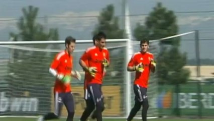 Del Bosque: "Casillas es un mito del fútbol y está en una situación incómoda"